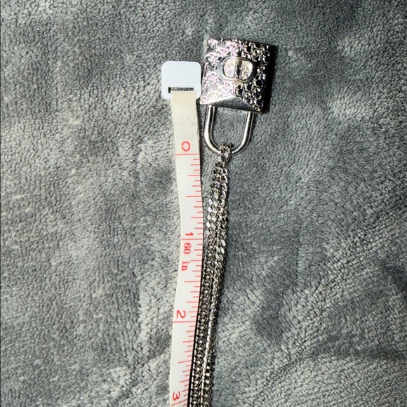 Preloved Christian Dior necklace great condition comes with box. - Picture 15 of 16